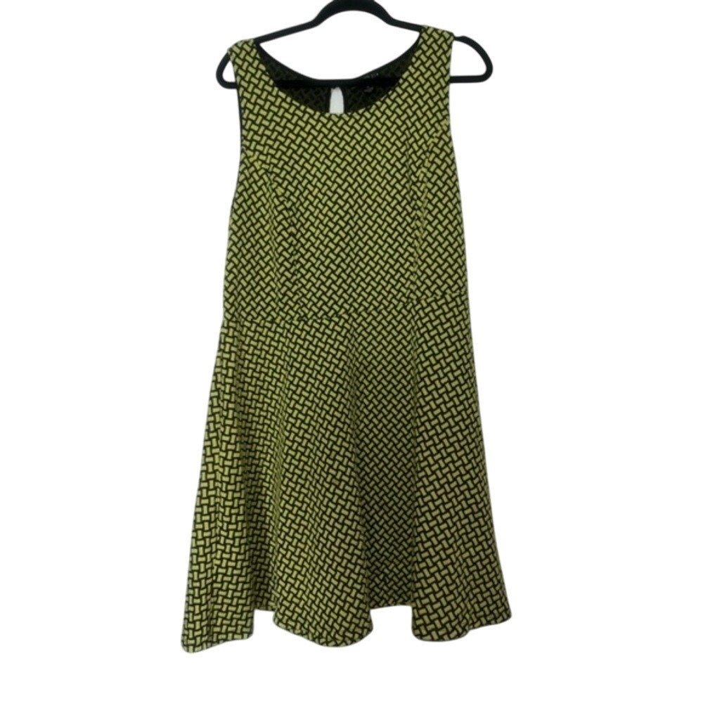 Forever 21 Plus Lime Green Black Geometric Skater Dress Sleeveless   Twee Sz 3X